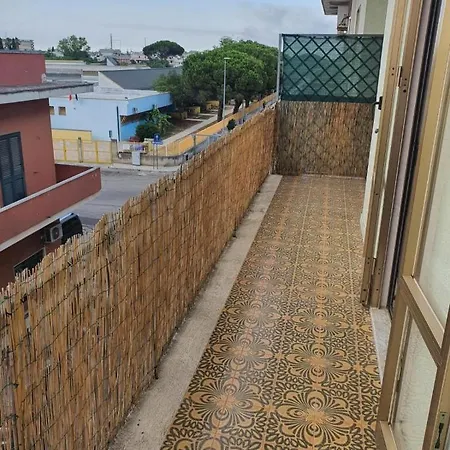 Il Cancello Dell'Arco Apartment *